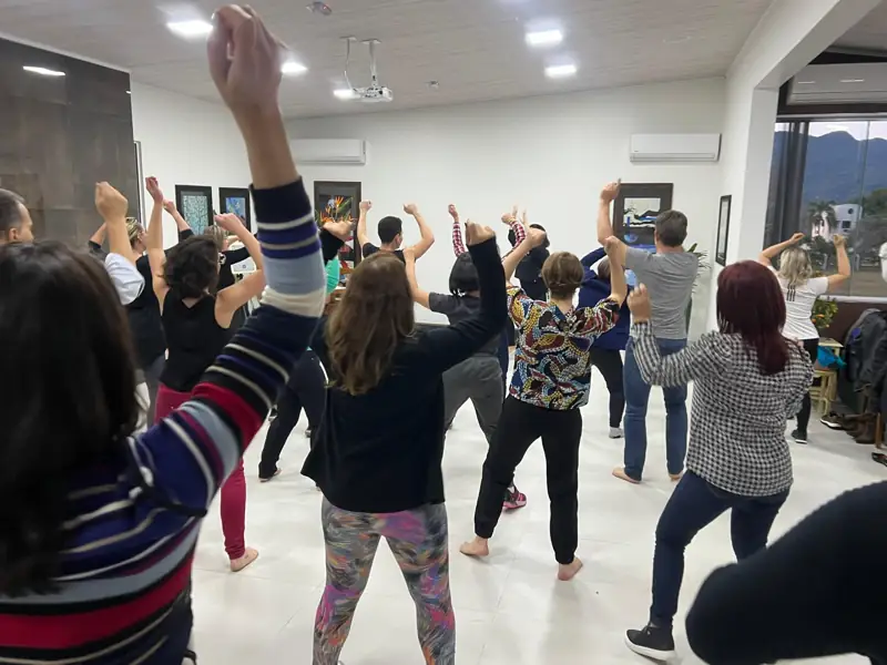 Dinâmica corporal em grupo